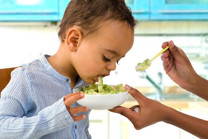 food-poisoning-in-toddlers-causes-symptoms-treatments