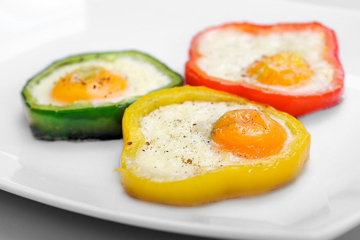 Egg in pepper breakfast recipe for toddlers