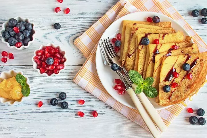 Fruity crepes healthy breakfast ideas for teens