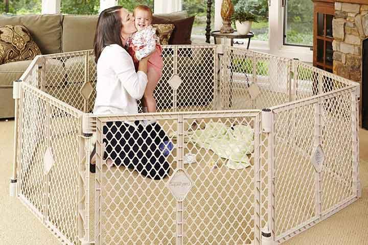 sturdy baby playpen