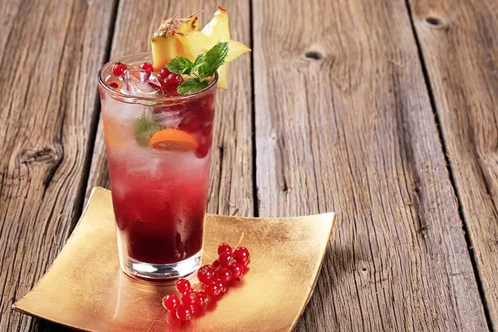 Pineapple and cranberry for baby shower mocktail recipe