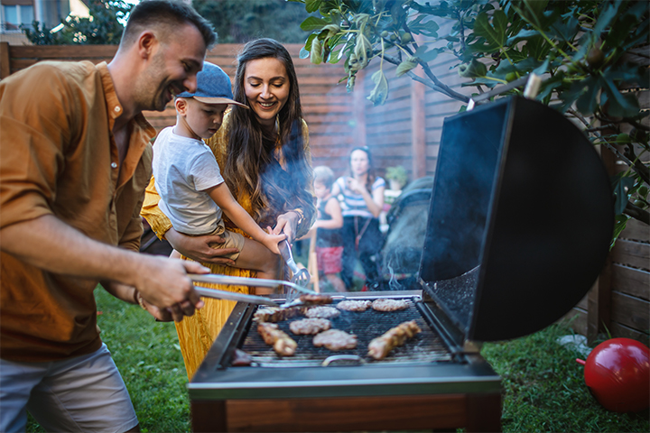 A birthday bash in the backyard with barbeque is a low-key and excellent choice.