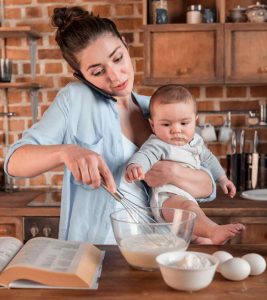 Eggs During Breastfeeding: Safety, Health Benefits And Precautions