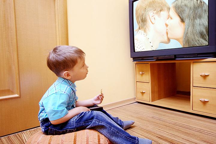 10 Serious Defects Of Watching Tv For Toddlers