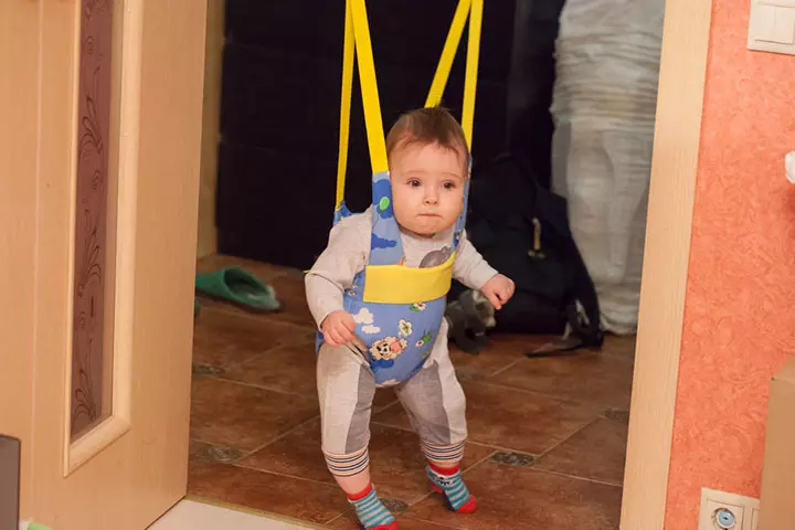 Door bouncers bad for babies deals