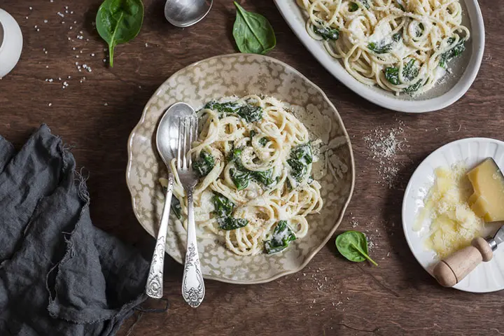 Garlic and Spinach Pasta