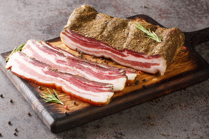 Consume only well-cooked pancetta during pregnancy