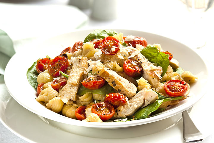 Creamy chicken pasta with sundried tomato, healthy meal during pregnancy