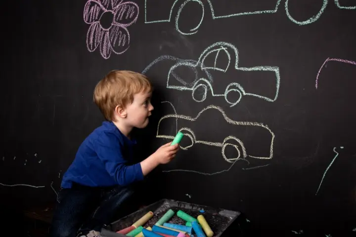 Draw on chalkboard drawing ideas for kids