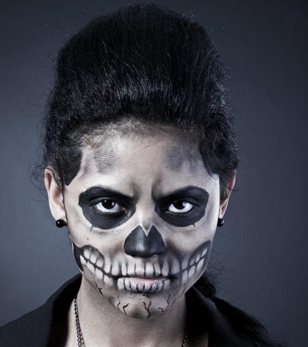 12 Easy And Scary Halloween Face Paint Ideas For Kids