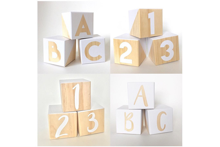 Decorating ABC blocks for baby shower games