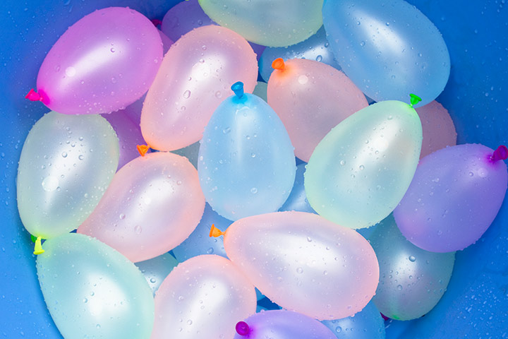 Do back to back water balloon race tween birthday party games