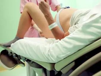 Mom Pregnant With Triplets Gets Something Unexpected In The Delivery Room