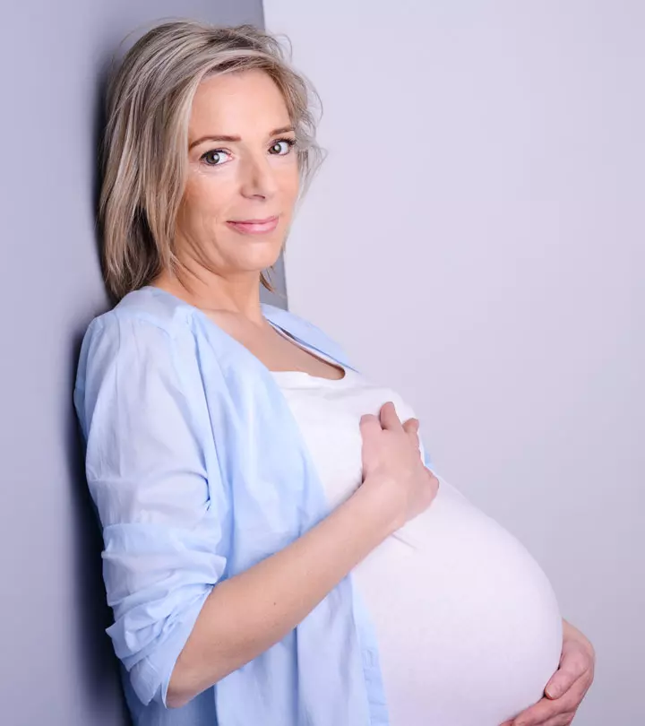 Getting Pregnant At 40: Benefits, Risks, And Useful Tips