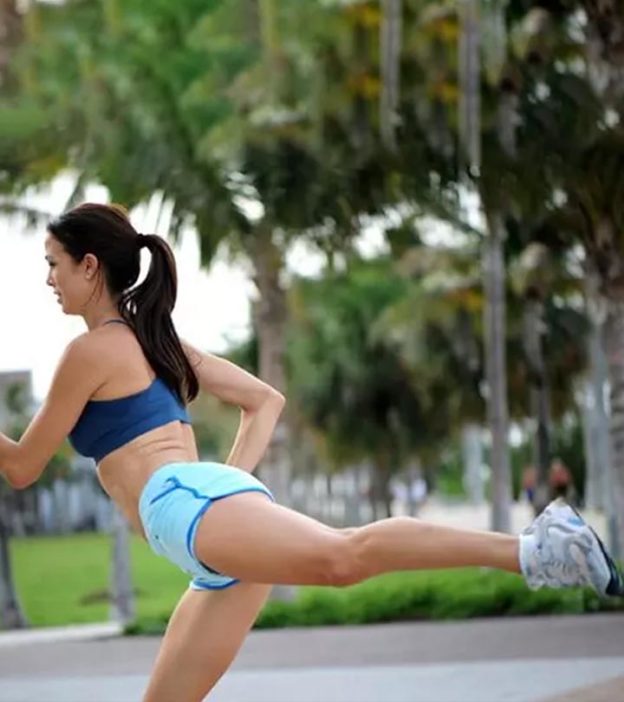 4 Killer Moves That Can Give You A Tighter Tush
