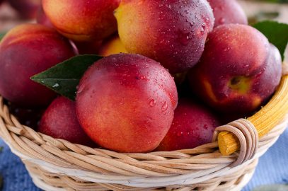 Can You Eat Nectarines When Pregnant? 