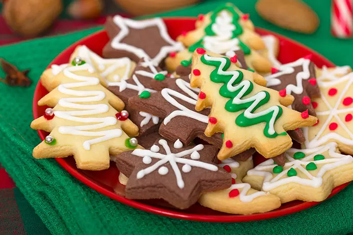 Cookie decoration Christmas game for kids