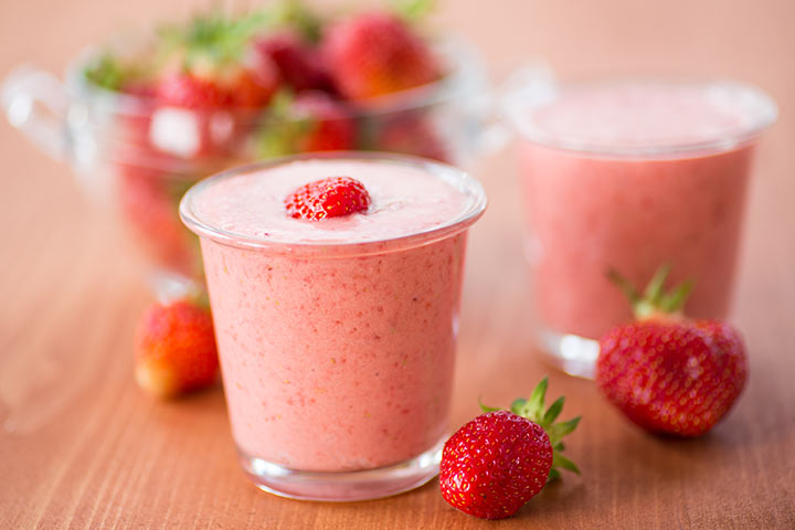 Strawberry smoothie for high protein breakfast for kids