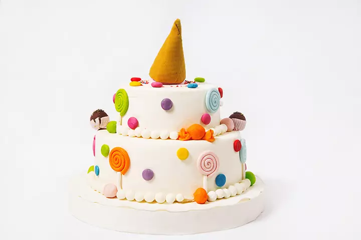 Happy birthday cake clay crafts or preschoolers and kids