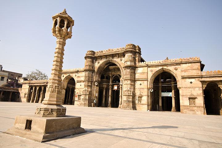 15 Famous Places To Visit In Ahmedabad With Kids