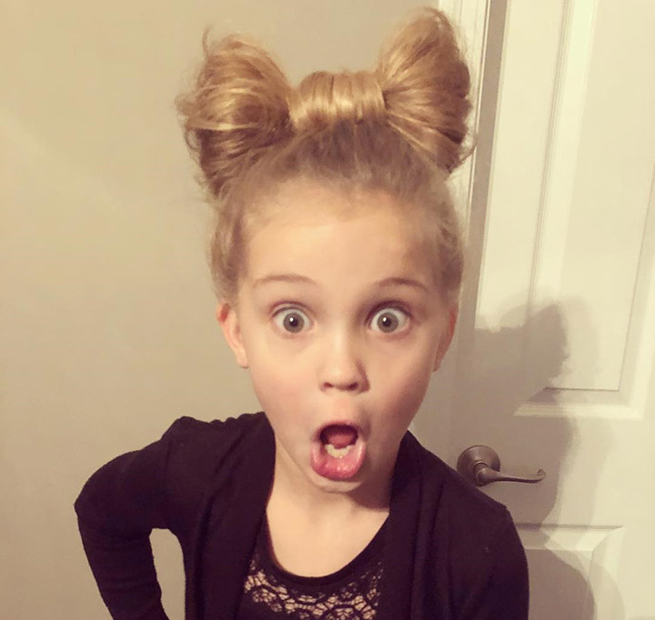 Bow bun hairstyle for little girls