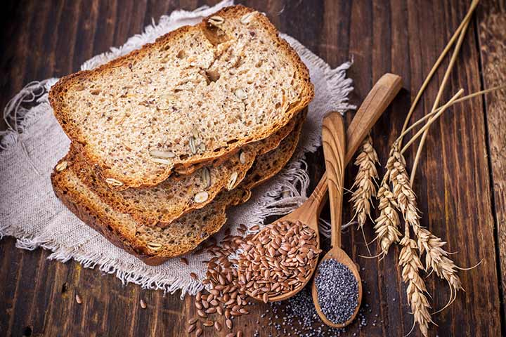 Molasses wheat bread, healthy recipe for breastfeeding moms