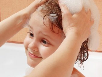 20 Best Anti-Dandruff Shampoos For Healthy Scalp and Hair In 2022