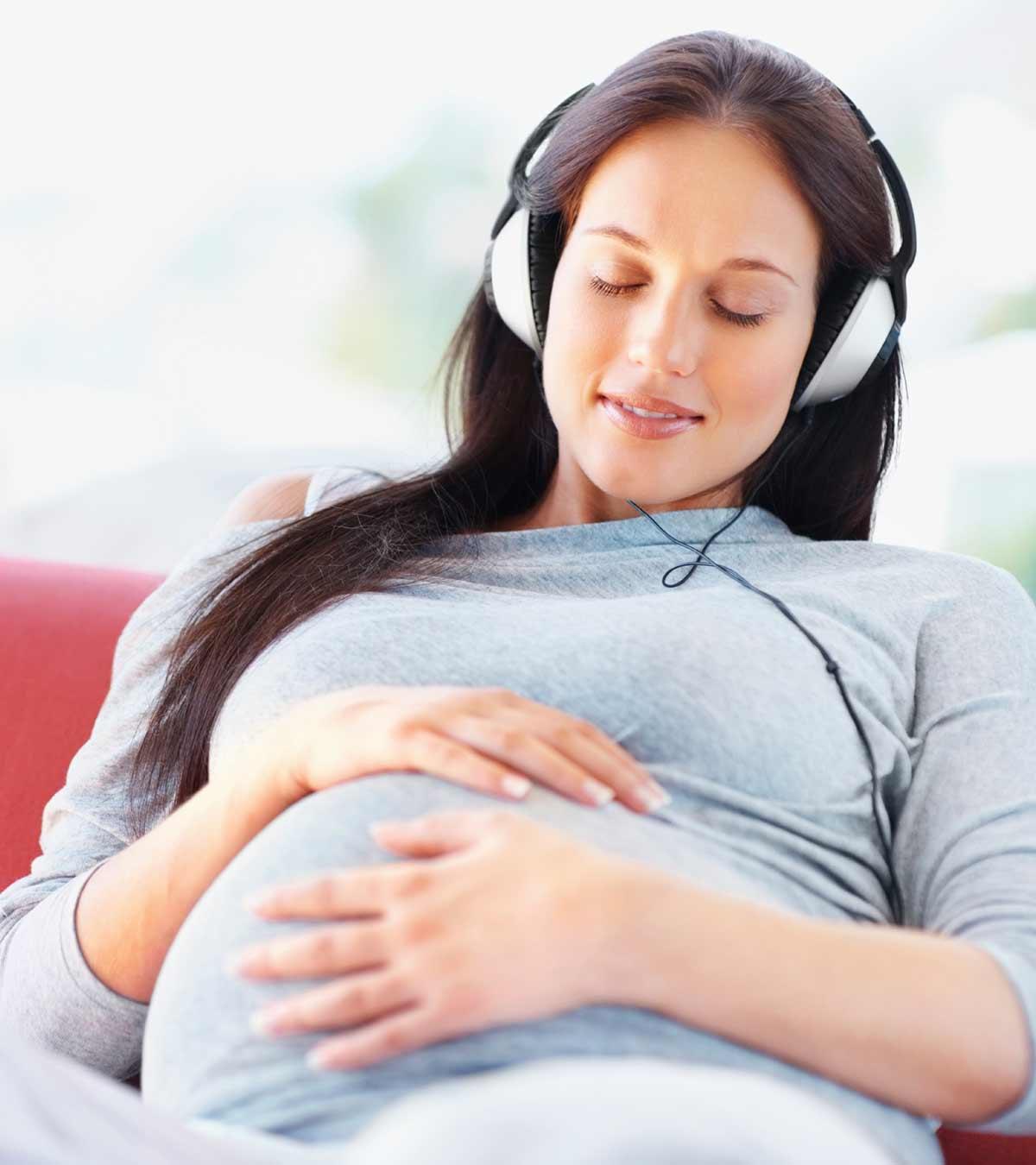 4 Wonderful Effects Of Listening To Music During Pregnancy