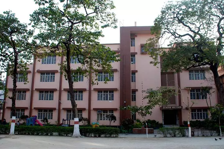 Mahadevi Birla World Academy CBSE school in Kolkata city Mahadevi Birla World Academy CBSE school in Kolkata city
