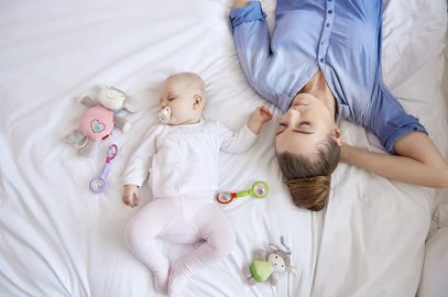 Postpartum Sleep Deprivation - Effects, Signs & Symptoms