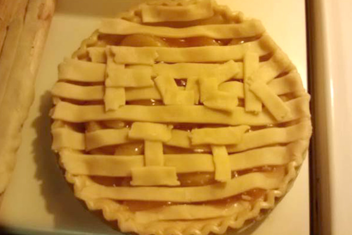 When a husband tried making a lattice pie