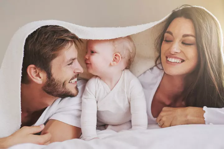 Your baby looks like both of you, facts about babies