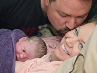 Home Births Couldn’t Get Easier Reveal These Pictures