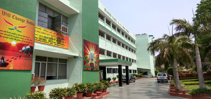 Shaheed Rajpal DAV Public School, top school in East Delhi