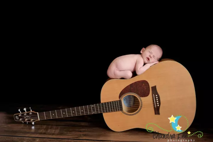 This cutiepie has got a bit musical