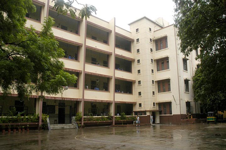 Lourdes Convent High School, best schools in Surat