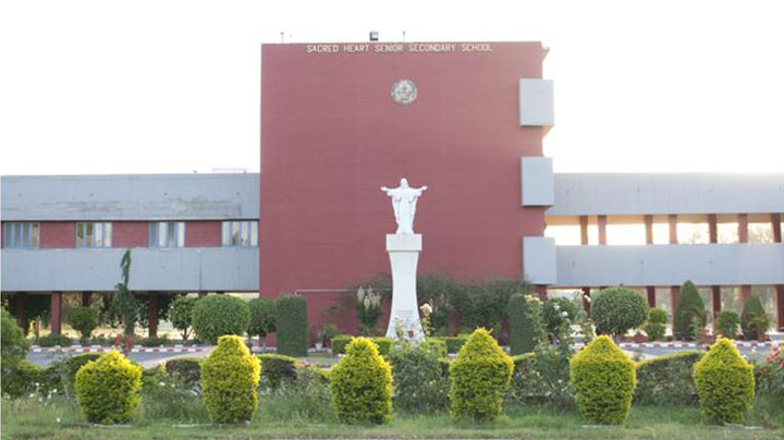 Sacred Heart School, best schools in Chandigarh