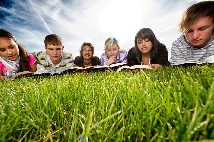 20 Fun Bible Games And Activities For Teens