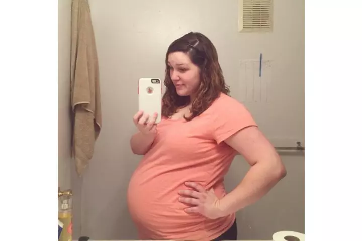 Full-Term Baby Bumps Full-Term Baby Bumps14