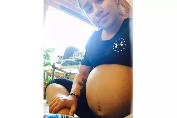 Full-Term Baby Bumps Full-Term Baby Bumps21