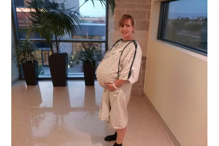 Full-Term Baby Bumps Full-Term Baby Bumps6