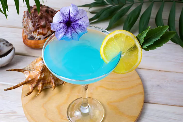 Easy blue nonalcoholic punch recipe for baby shower