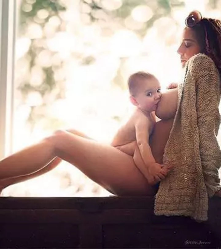 10 Breathtaking Photos Of Mothers Breast-Feeding Their Babies - Wow!