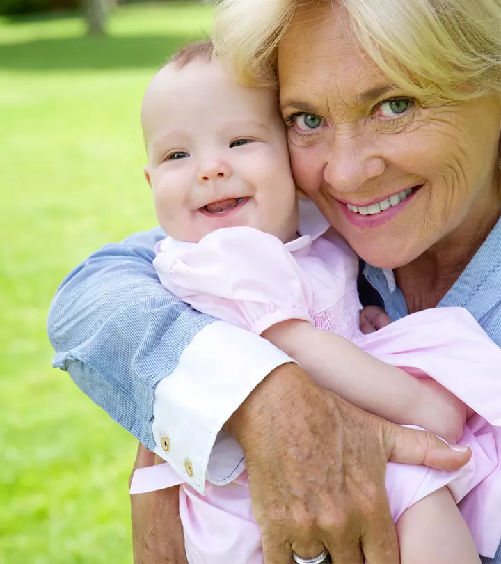 8 Adorable Things Your Mom-In-Law Does After You Have A Baby
