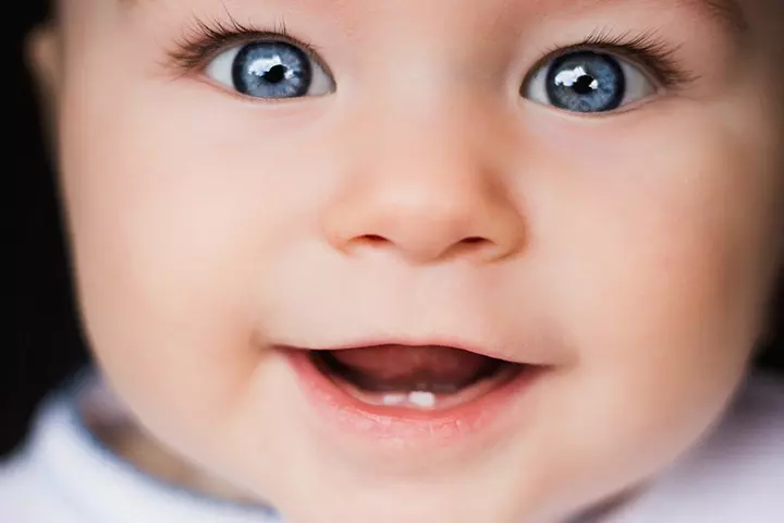 Baby Starts Getting Teeth