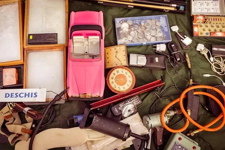 Online Auctions and Garage Sales