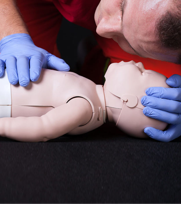Videos: 3 Must Know First Aid Techniques For Your Baby