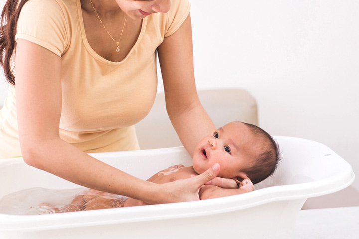 Treating Your Baby's Dry Skin2
