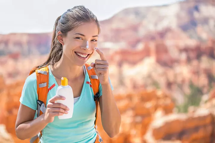 Octinoxate & Oxybenzone