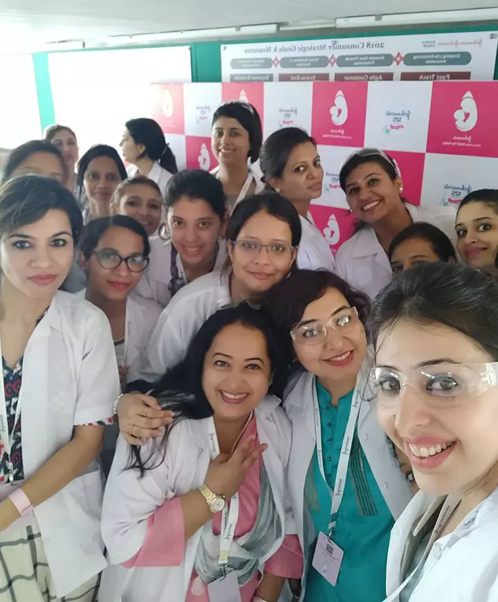 MomBloggers_Labjpg MomBloggers_Labjpg